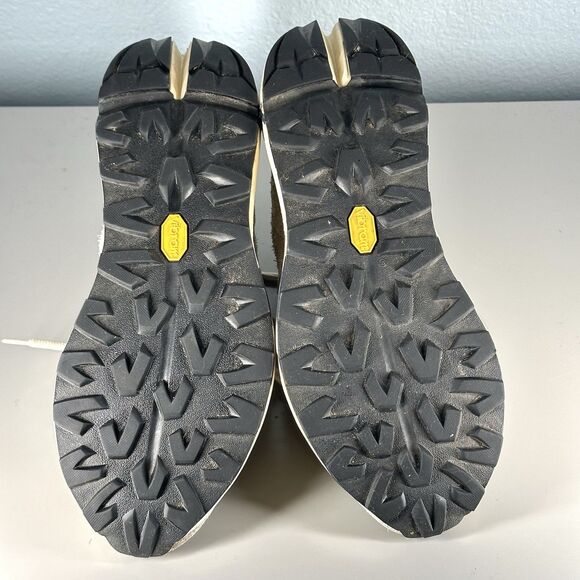 Clearweather Shoes Mens Size 8.5 Women’s 10 Contera Oatmeal Suede Sneakers - Picture 12 of 16